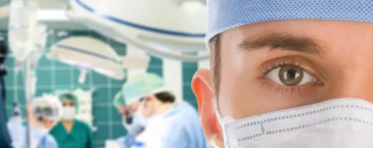 Discover a New Career: The Many Benefits of Applying to a Surgical Technologist Program