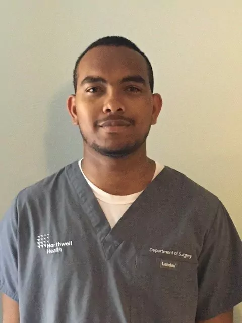 Swedish Institute Medical Assistant Graduate Finds Success Through Family Hardship