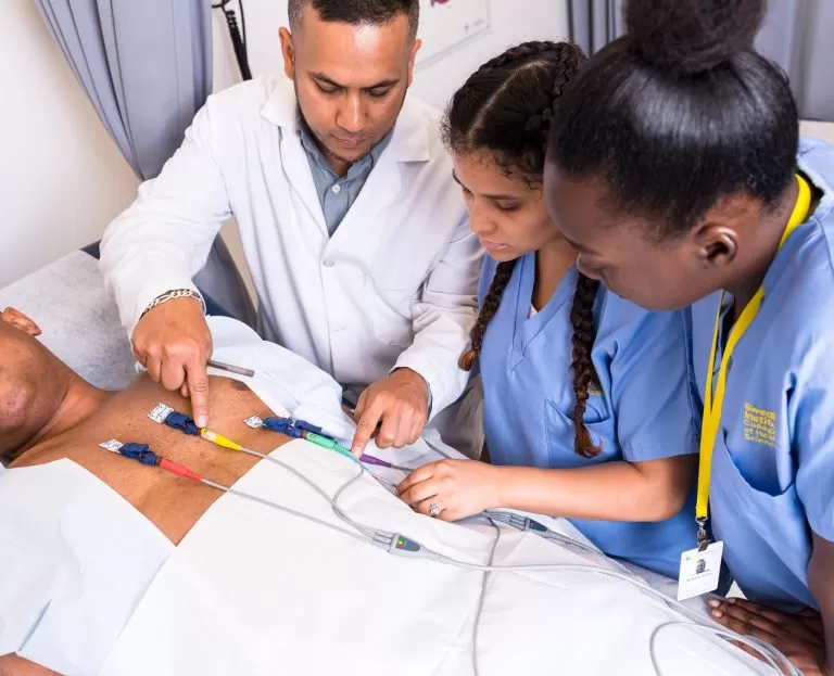 Why a Medical Assistant Is Vital to Hospital Success